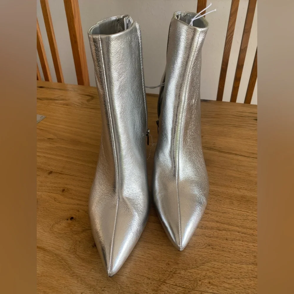 Marc Fisher Silver Metallic Mid Shaft Point Toe Heeled Boots Women’s 11 NWT - Picture 2 of 9